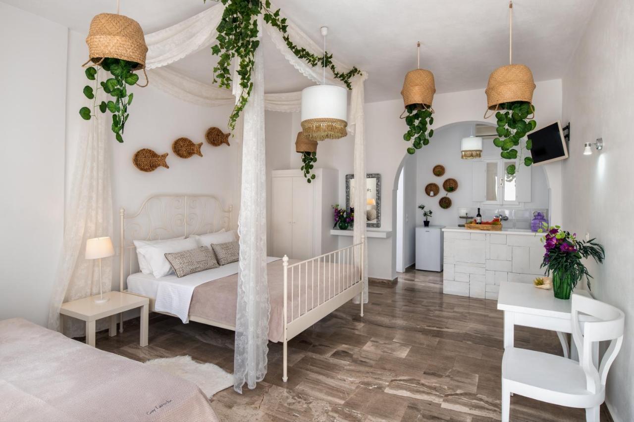 Sol Mare Salis Apartment Kamari  Bagian luar foto