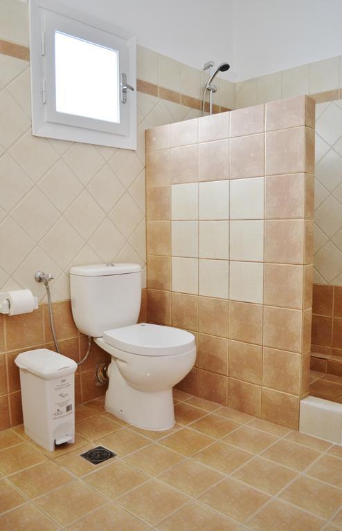 Sol Mare Salis Apartment Kamari  Bagian luar foto
