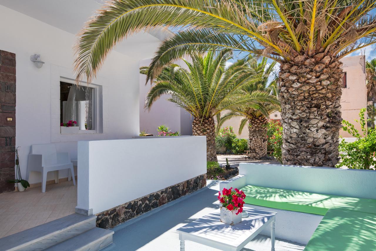 Sol Mare Salis Apartment Kamari  Bagian luar foto