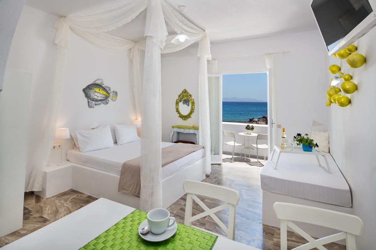 Sol Mare Salis Apartment Kamari  Bagian luar foto